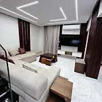 Luxury Duplex Hotel Apartment Sheraton Al Matar