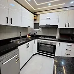 Luxury Duplex Hotel Apartment Sheraton Al Matar