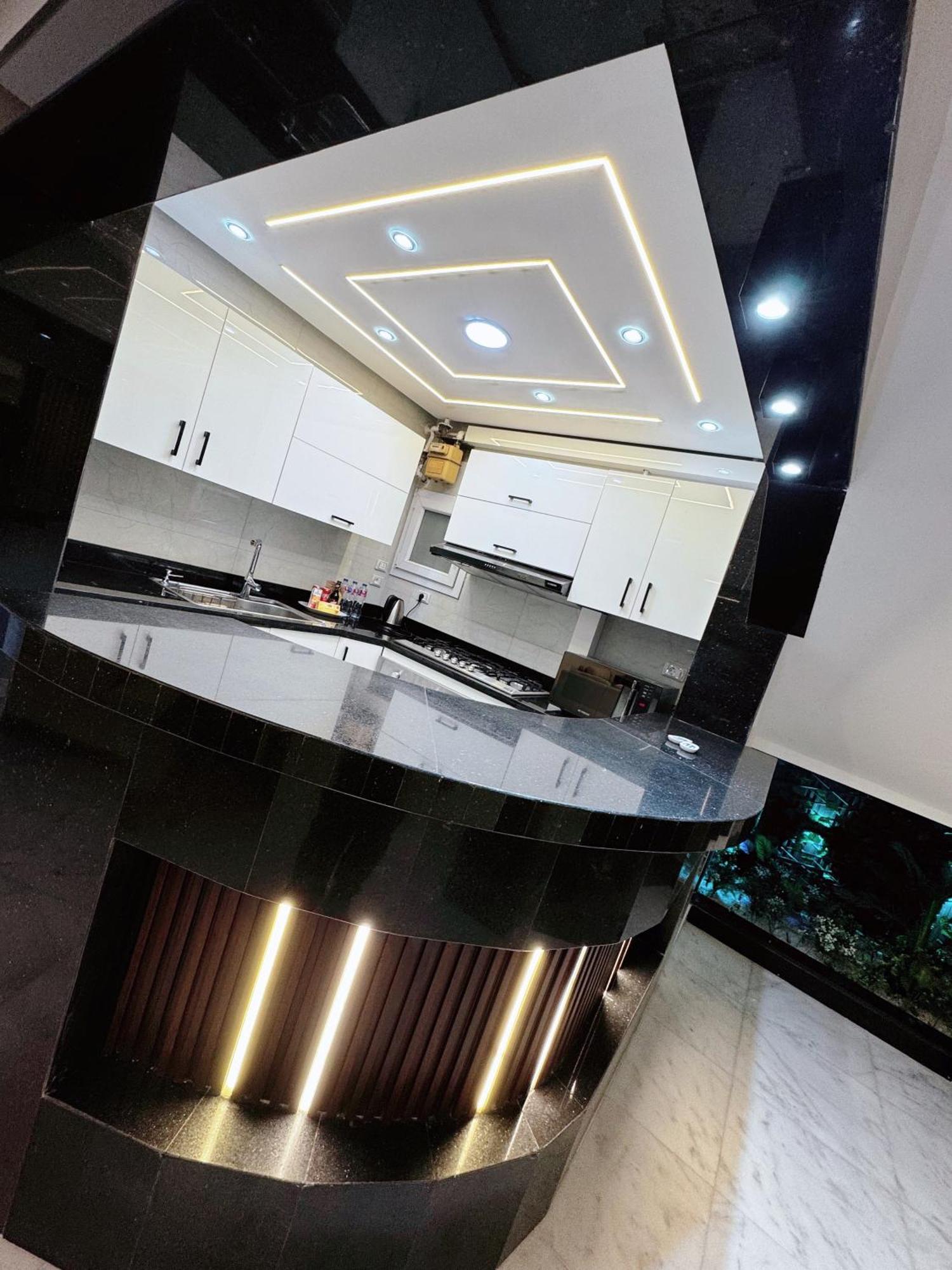 Luxury Duplex Hotel Apartment Sheraton Al Matar