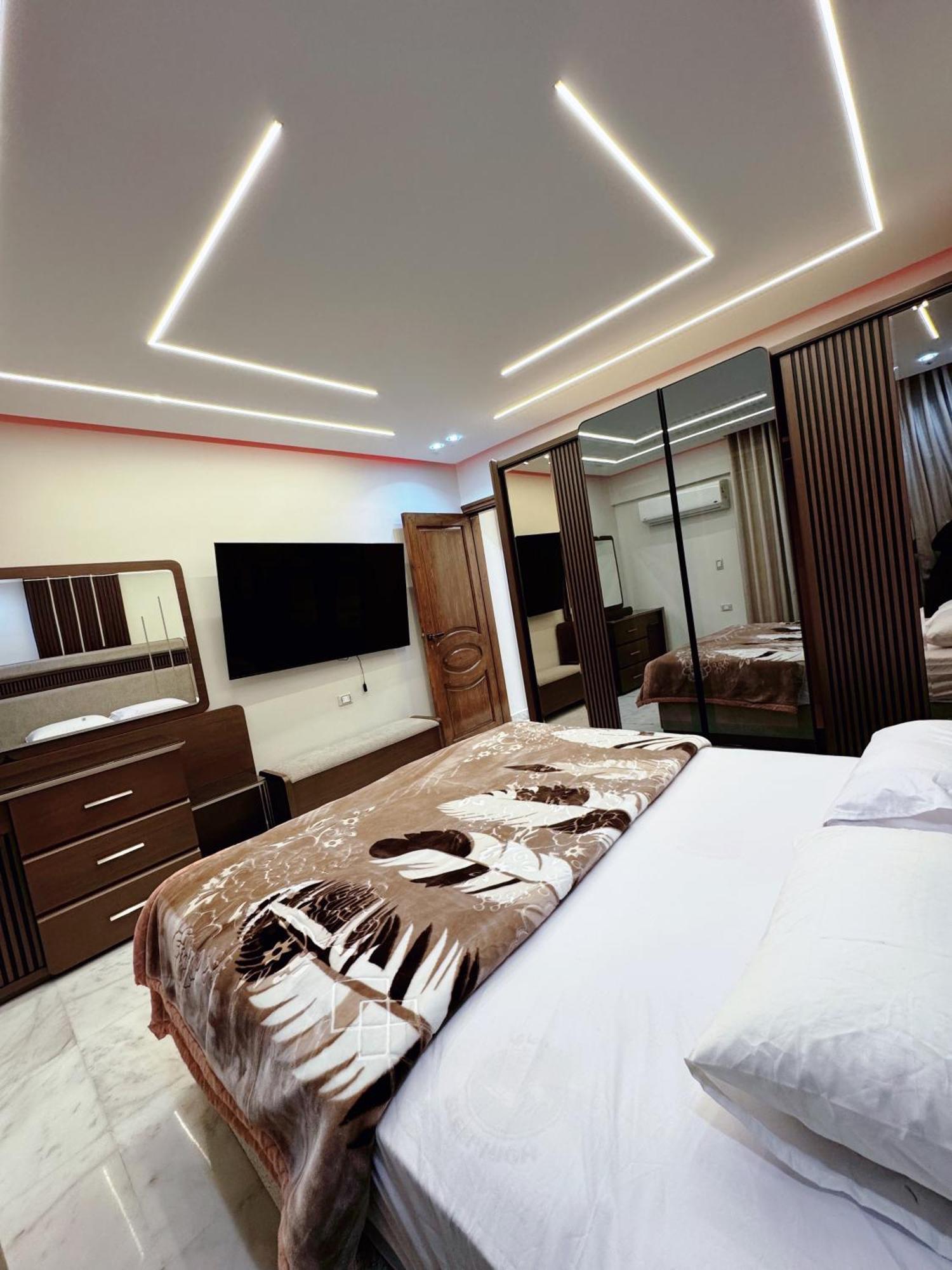 Apartment Luxury Duplex Hotel Apartment Sheraton Al Matar
