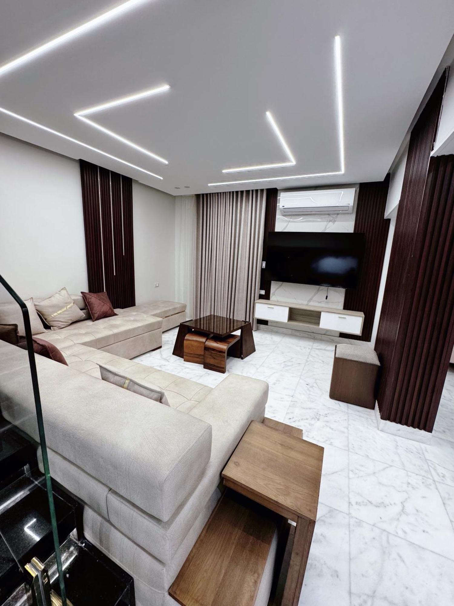 Luxury Duplex Hotel Apartment Sheraton Al Matar Cairo